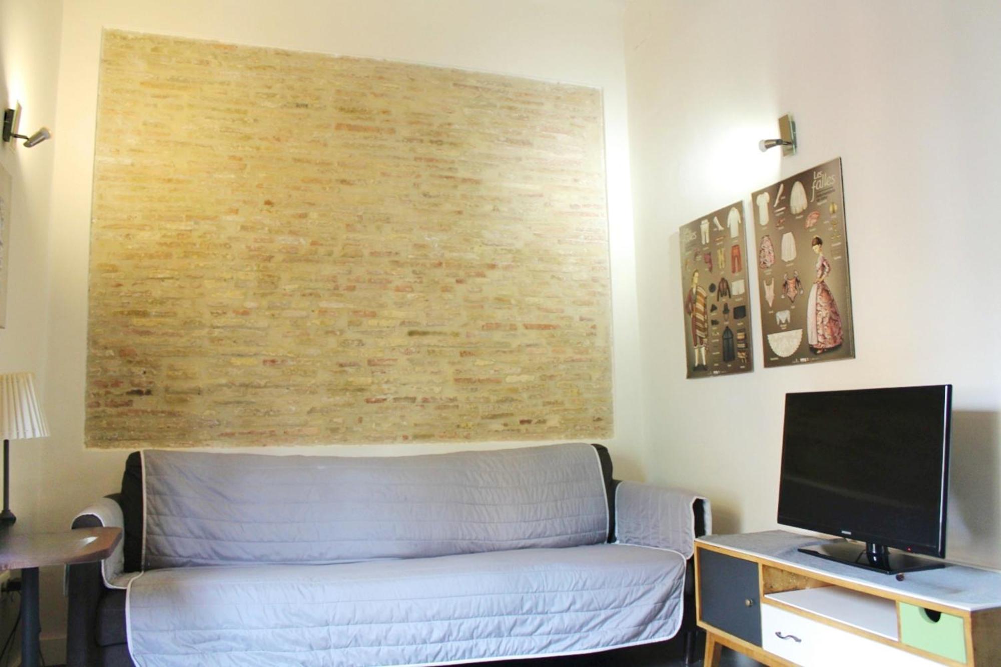 Apartamento Reformado Cerca De La Plaza Redonda Valencia Exterior photo